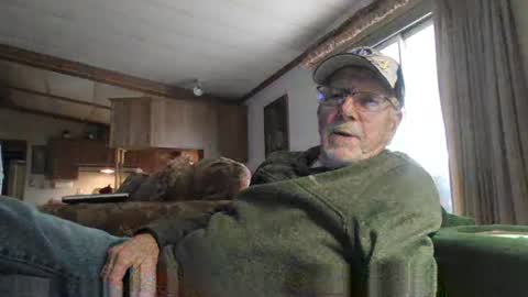 doingmyself69 online show from February 25, 7:45 pm