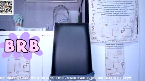 Snapshot of dolce4you69 chatting on January 18, 8:41 am Dea----IF YOU WANT TO SUPPORT ME -Purshase subscribtions scroll BIO  THANK YOU LOVE - online show from January 18, 8:41 am