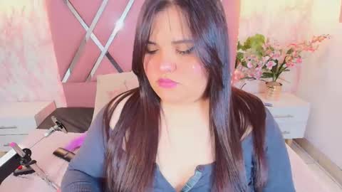 Dolce Pearl online show from April 26, 3:26 am