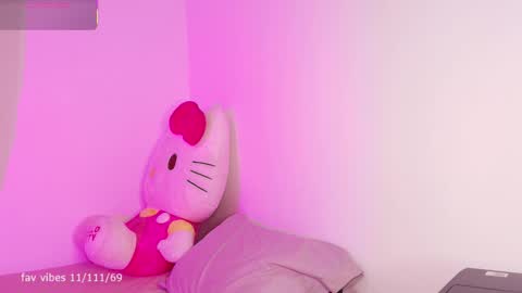 Snapshot of dolceangel__ chatting on September 12, 2:11 am Blair online show from September 12, 2:11 am