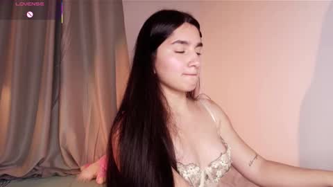 Snapshot of dolceangel__ chatting on October 30, 4:58 am Blair online show from October 30, 4:58 am