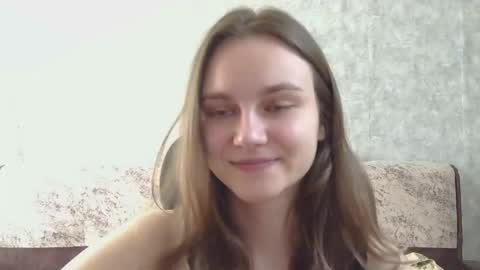 Snapshot of dolcezza_ chatting on May 25, 10:10 am dolcezza_ online show from May 25, 10:10 am