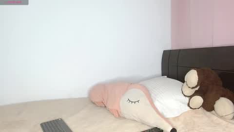 Auro and Santiago online show from December 6, 3:19 am