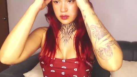 doll_and_thebrown online show from April 29, 1:21 am