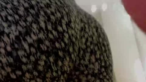 Ann online show from February 16, 6:04 pm