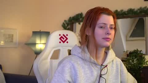 Your doll Lesli online show from January 13, 3:15 pm