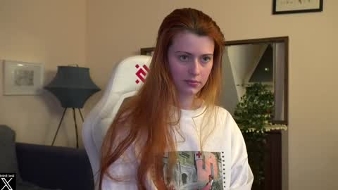 Your doll Lesli online show from February 7, 5:29 pm