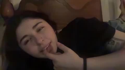 Snapshot of doll_lovely chatting on March 29, 3:28 am Doll online show from March 29, 3:28 am