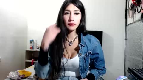 Catherine XXX online show from February 22, 8:40 am