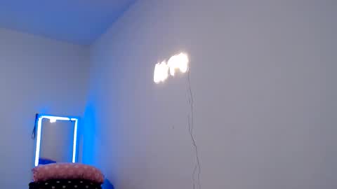 Catherine XXX online show from March 2, 11:11 pm