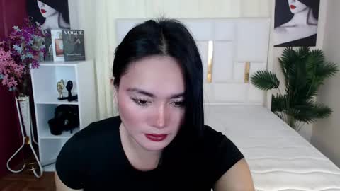 YUMEE online show from March 14, 8:53 am