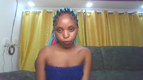 Snapshot of dollythegirl chatting on May 15, 9:55 pm kadolly online show from May 15, 9:55 pm