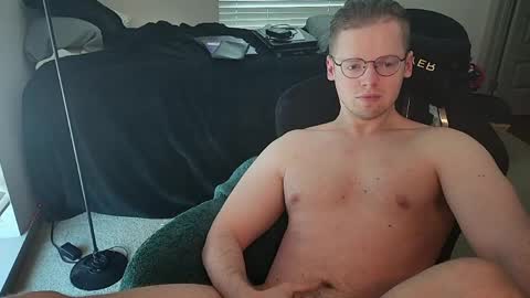 Snapshot of doloresman chatting on May 9, 8:03 pm doloresman online show from May 9, 8:03 pm