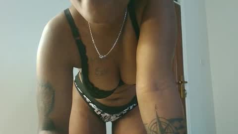 Amarie noels online show from October 7, 11:51 am