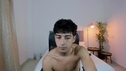 Snapshot of domi_master chatting on March 5, 1:31 am MASTER online show from March 5, 1:31 am