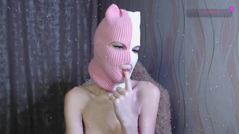 domiiniicana online show from December 15, 2:27 pm