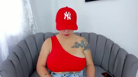domi  online show from June 27, 12:10 pm