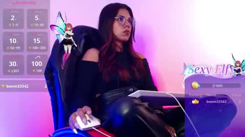 Snapshot of domina_lia chatting on June 10, 1:39 am Domina Lia online show from June 10, 1:39 am