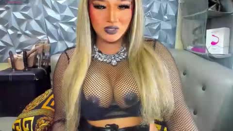 dominant10inchcock online show from June 4, 9:37 am