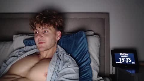 Alex...  online show from November 14, 3:33 pm