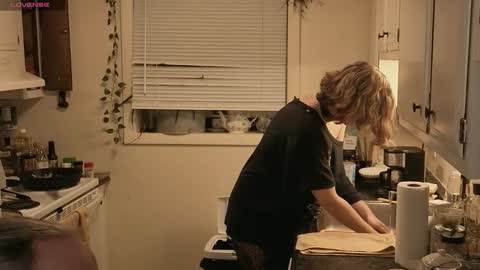 Bigbearnbunnyboy online show from March 7, 11:35 pm