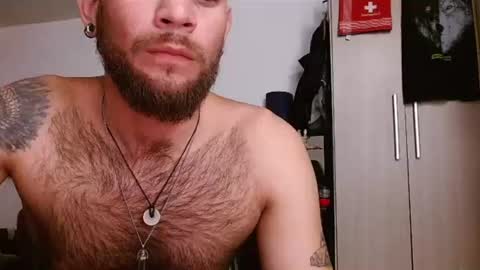 Logan - INDEPENDET MODEL online show from June 17, 7:37 pm
