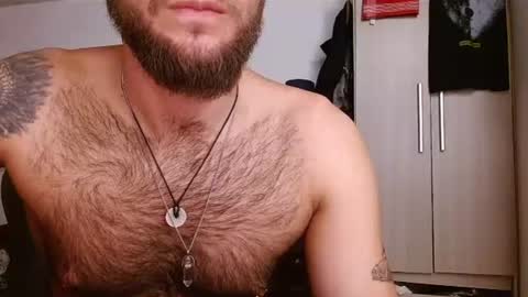 Logan - INDEPENDET MODEL online show from July 11, 2:31 pm