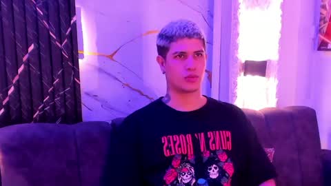 DOMI online show from May 2, 3:22 am