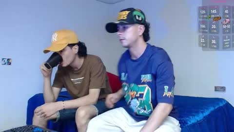 Snapshot of dominic_hanks chatting on September 24, 6:06 am DOMINIC AND ANDREW online show from September 24, 6:06 am