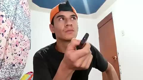 Snapshot of dominic_radccliffe chatting on December 27, 12:39 am Your real love online show from December 27, 12:39 am