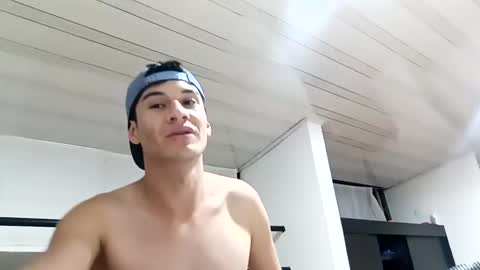 Snapshot of dominic_radccliffe chatting on January 29, 6:43 am Your real love online show from January 29, 6:43 am