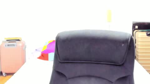 Snapshot of dominic_radccliffe chatting on September 19, 3:08 am Your real love online show from September 19, 3:08 am