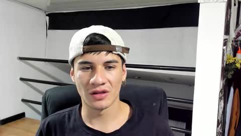 Snapshot of dominic_radccliffe chatting on October 30, 2:35 am Your real love online show from October 30, 2:35 am