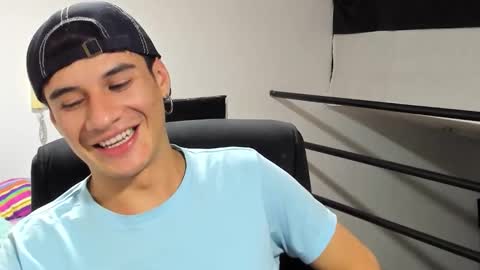 Snapshot of dominic_radccliffe chatting on January 10, 12:01 am Your real love online show from January 10, 12:01 am