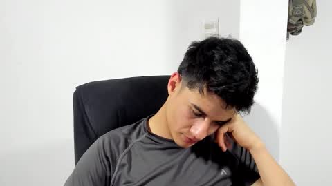 Snapshot of dominic_radccliffe chatting on March 10, 3:11 am Your real love online show from March 10, 3:11 am