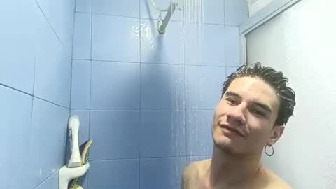 Snapshot of dominic_radccliffe chatting on March 21, 6:55 pm Your real love online show from March 21, 6:55 pm