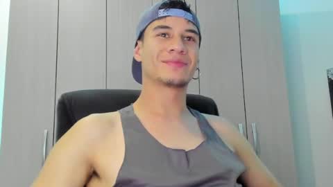 Your real love online show from May 17, 1:25 am