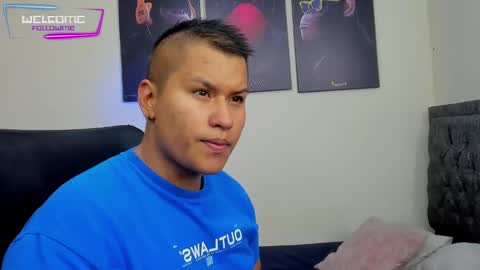 Snapshot of dominic_silva chatting on January 11, 11:23 am Dominic online show from January 11, 11:23 am