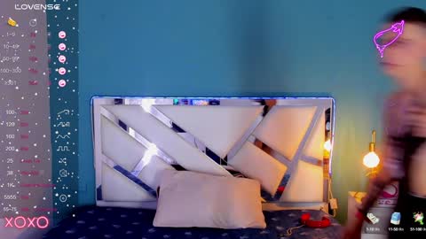 Dominic online show from January 24, 3:45 pm