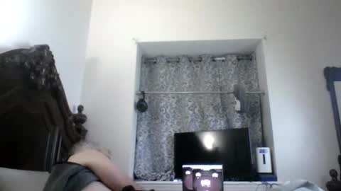 Snapshot of dominicanorico chatting on May 19, 1:56 am luis online show from May 19, 1:56 am