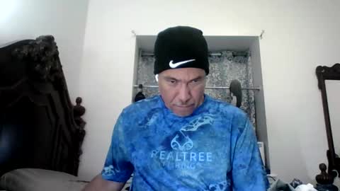 Snapshot of dominicanorico chatting on June 1, 1:51 am luis online show from June 1, 1:51 am