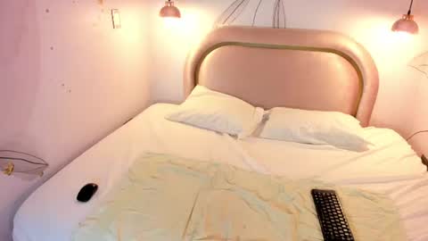Snapshot of dominicjay_ chatting on June 26, 7:51 pm DOMINIC online show from June 26, 7:51 pm