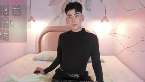 Snapshot of dominicjay_ chatting on July 16, 9:10 pm DOMINIC online show from July 16, 9:10 pm