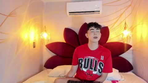 Snapshot of dominicjay_ chatting on July 26, 8:16 pm DOMINIC online show from July 26, 8:16 pm