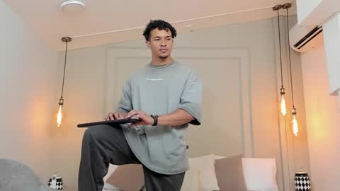 Dominick Star online show from February 9, 4:36 am