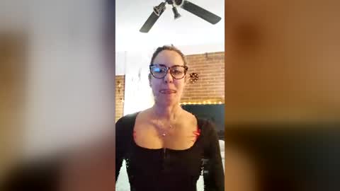 HI IM SWEET     Privates are OPEN online show from July 4, 5:08 pm