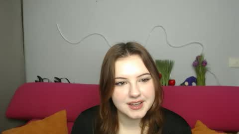 Snapshot of dominikaak chatting on March 6, 6:10 am dominikaak online show from March 6, 6:10 am