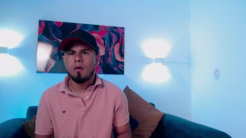 Snapshot of dominikvega chatting on July 4, 1:28 pm Dominik online show from July 4, 1:28 pm