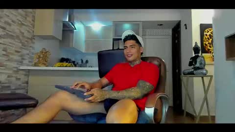 Only fans Ronnie col---InstaRonniecolleman  online show from November 13, 12:09 am