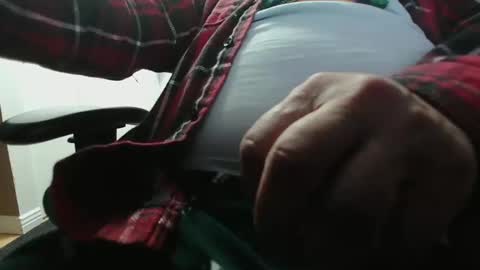 Snapshot of dominux1er chatting on January 7, 3:14 am Dominique online show from January 7, 3:14 am